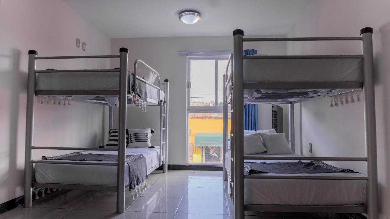 Esencia Hostal Terminal オアハカ州 エクステリア 写真